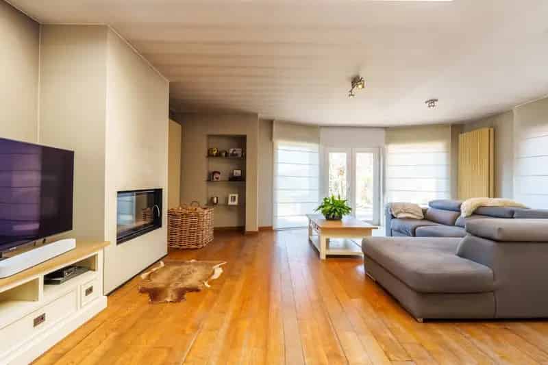 Huis te koop Moorslede: Instapklare villa met praktijk/winkelruimte