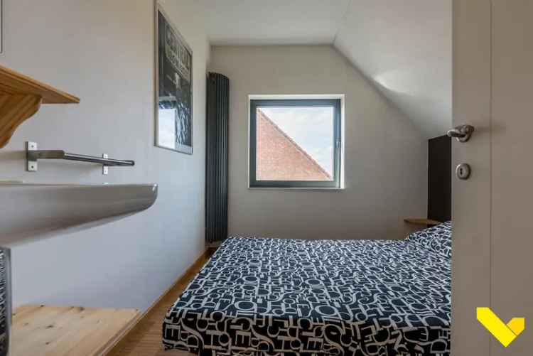 Ruim Appartement Met Grote Terrassen Garage En Kelder