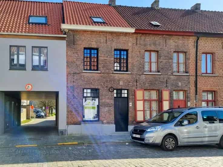 Huis Te Koop Brugge 3 Slaapkamers Tuin Achteruitweg