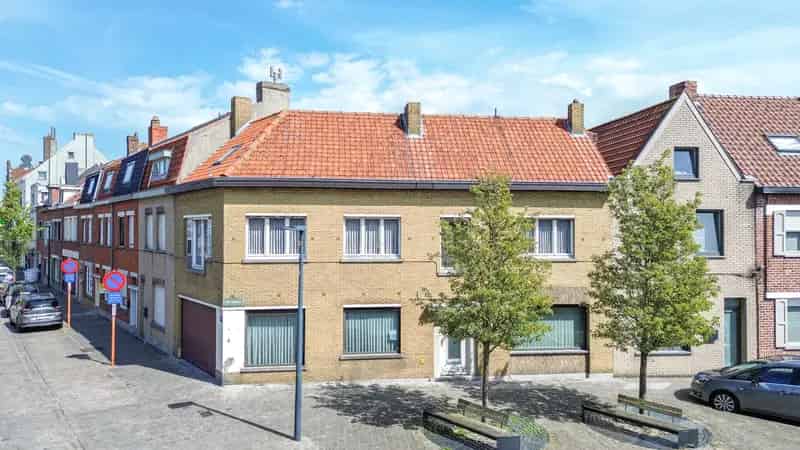 Rijwoning te koop Zeebrugge 218m2 Garage 3 slaapkamers