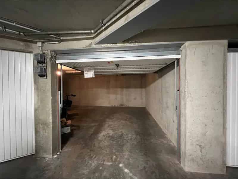 Garagebox te Koop Oostende Jules Peurquaetstraat