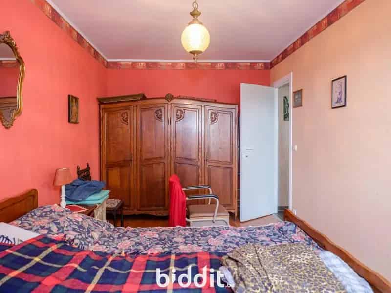 Appartement te Pittem 3 slaapkamers 2 autostaanplaatsen