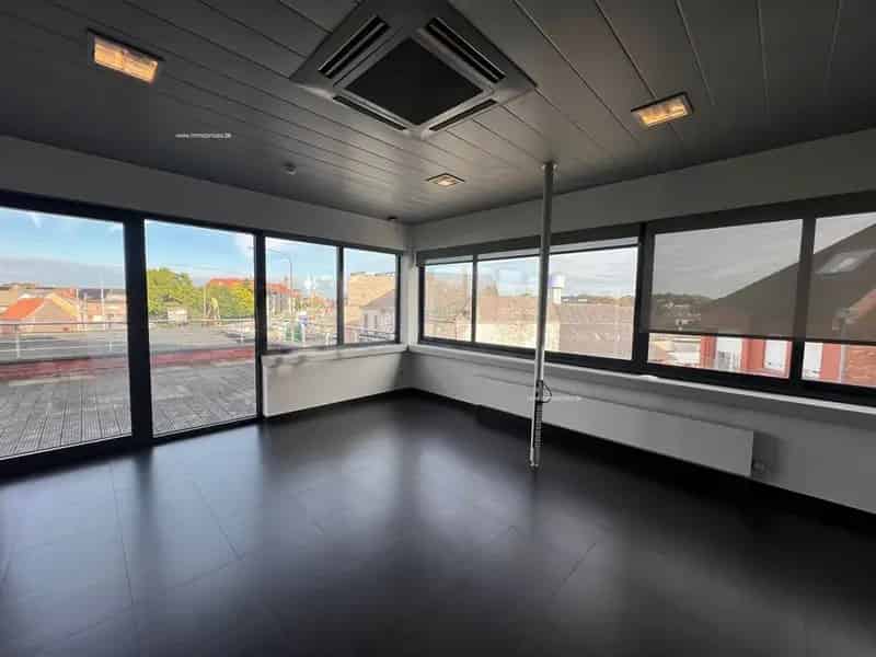 Kantoorruimte te huur Wetteren 322m²