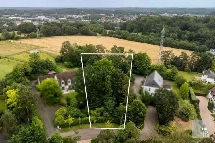 Bouwgrond voor open bebouwing op een perceel van 1.369m²!