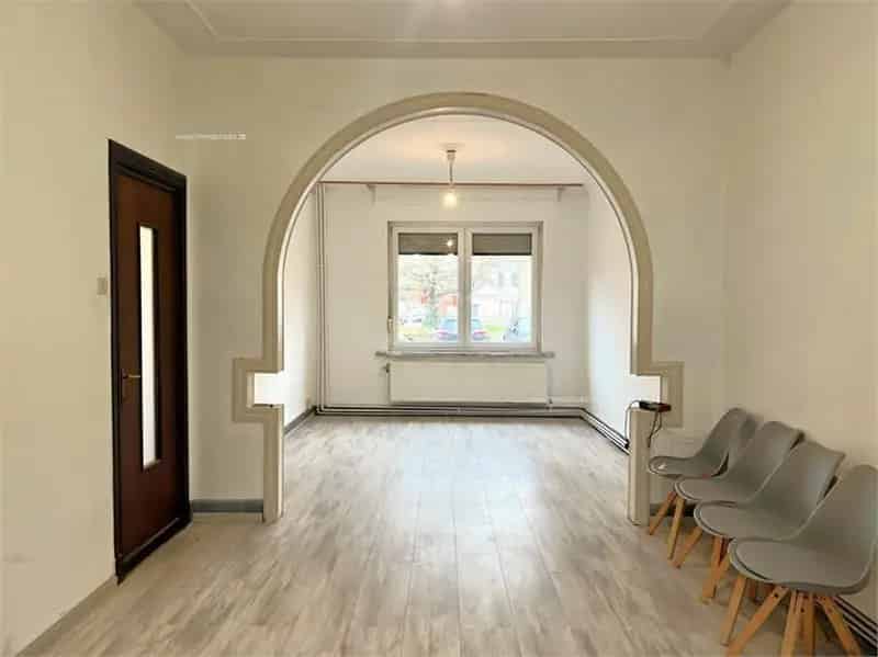 Huis te koop Menen 5 slaapkamers Te renoveren