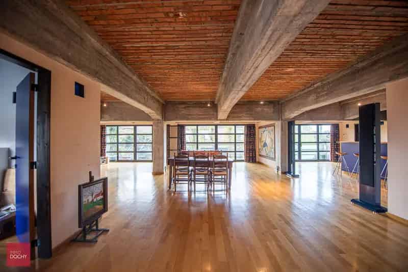 Ruime Loft te Huur in Fabrieksgebouw