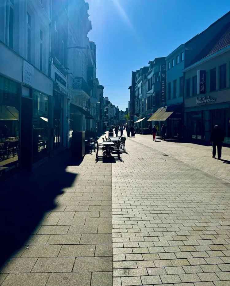Opbrengstgebouw Kortrijk Toplocatie