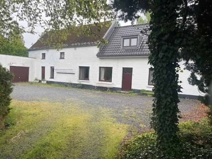 Huis Te Koop Landelijke Rust 273m2 4 slaapkamers