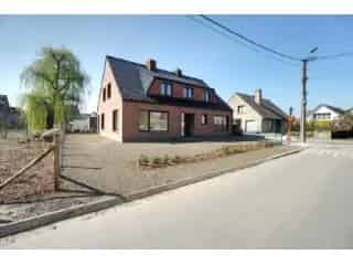 Huis te huur Torhout - Gerenoveerde villa met 5 slaapkamers