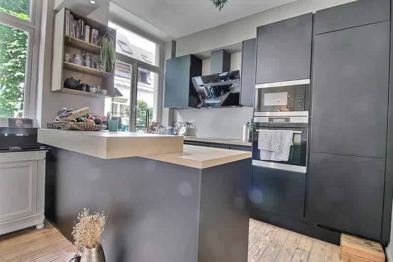Appartement te huur Schuman 3 slaapkamers 163m²