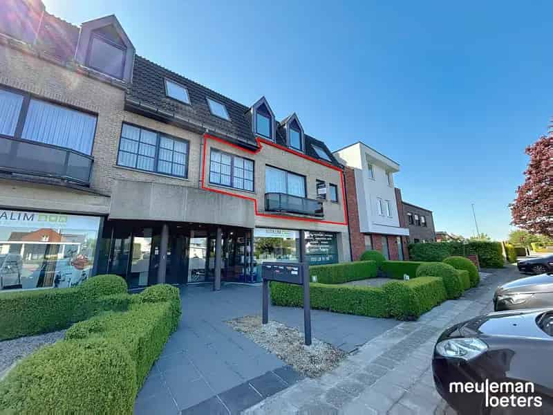 Ruim Appartement te Koop met Terras en Garage