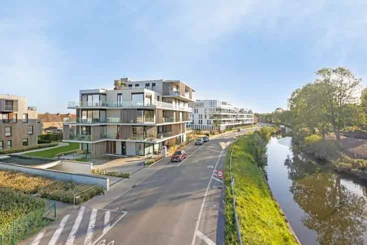 Luxueus Hoekappartement te Koop in Veurne