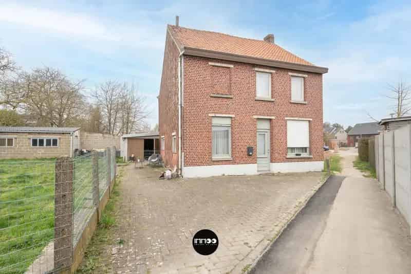 Huis te koop te renoveren 153m² ruime tuin Nederokkerzeel