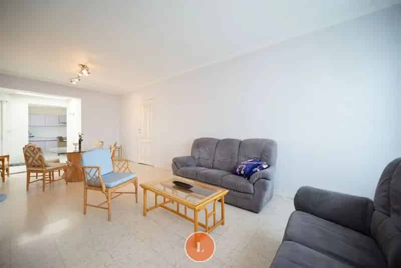 Huis te koop Menen: Te renoveren woning nabij Grote Markt