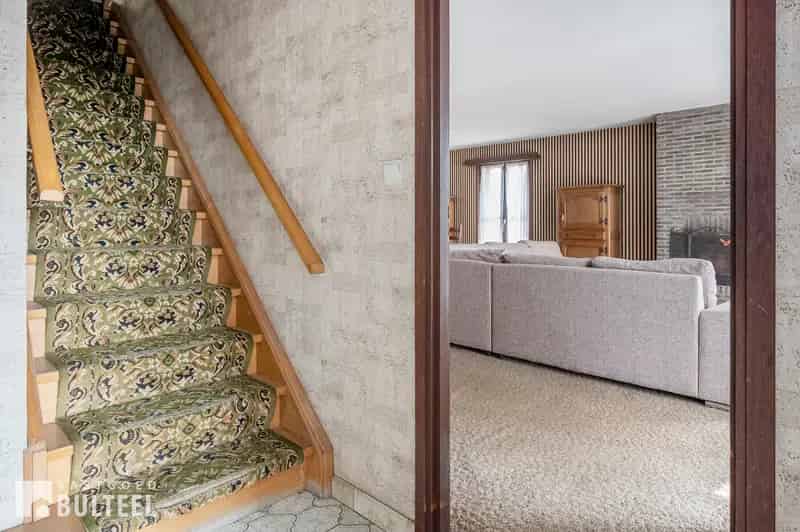 Te renoveren bungalow 3 slaapkamers grote tuin Belsele