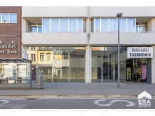 Handelspand te Huur Turnhout - Kantoorruimte Winkelruimte Showroom