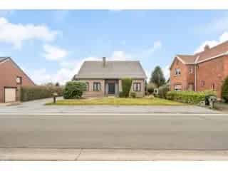 Huis te koop Louwel 4 slaapkamers riante tuin