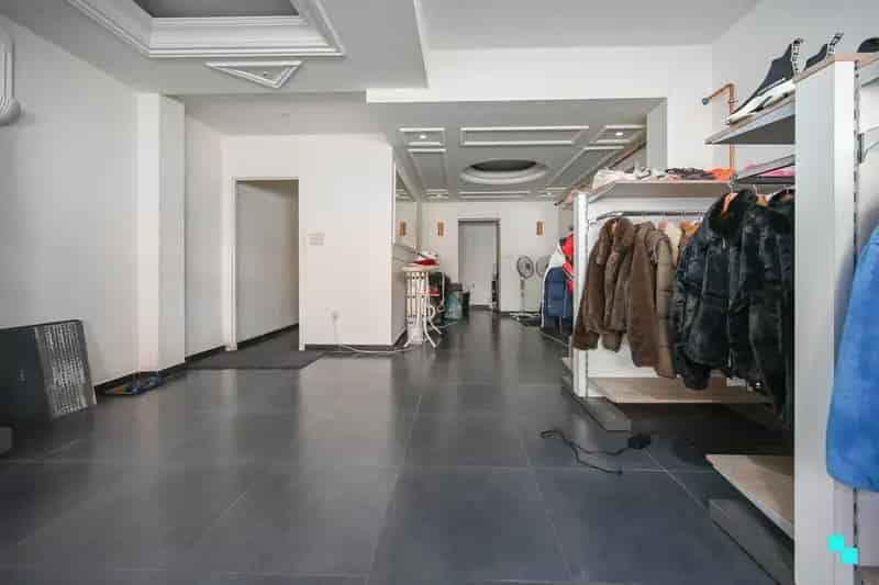 Ruime 5 Slaapkamer Familiewoning Nabij Centrum Izegem
