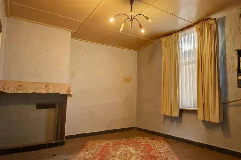 Te renoveren woning bouwgrond De Klinge centrum