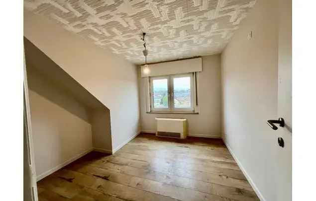 Huur 3 slaapkamer appartement van 135 m² in Bruges