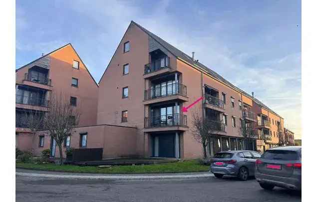 Huur 2 Slaapkamer Appartement 86m² Charleroi