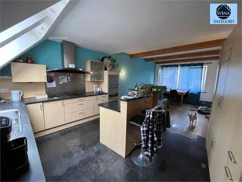Huis te koop Anvaing 3 slaapkamers handelsruimte