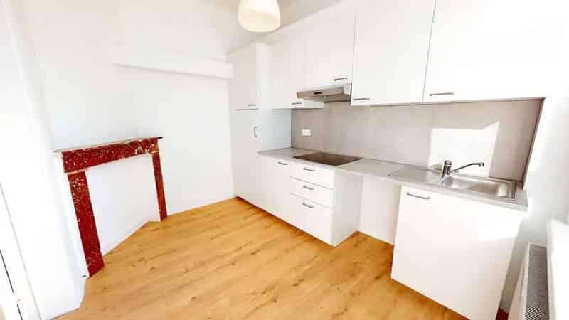 Appartement 1 Chambre Woluwe Saint Pierre  Proche Metro