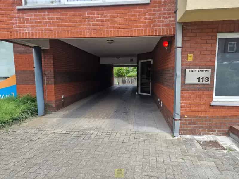 Twee Ondergrondse Garages Te Koop Aalst