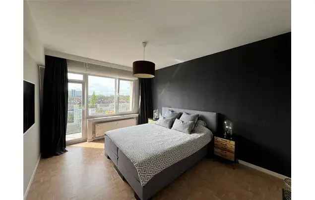 Huur 2 slaapkamer appartement van 106 m² in Antwerp