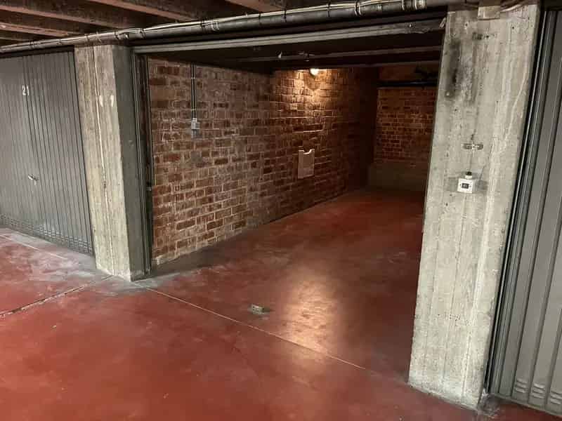 Garage te koop