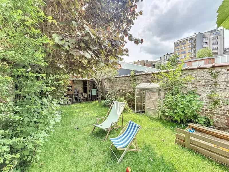 Huis te huur Sint-Lambrechts-Woluwe 4 slaapkamers