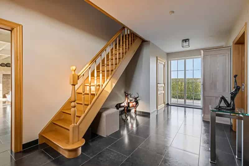 Landelijke Villa met Sauna Jacuzzi Zwembad en Stallen
