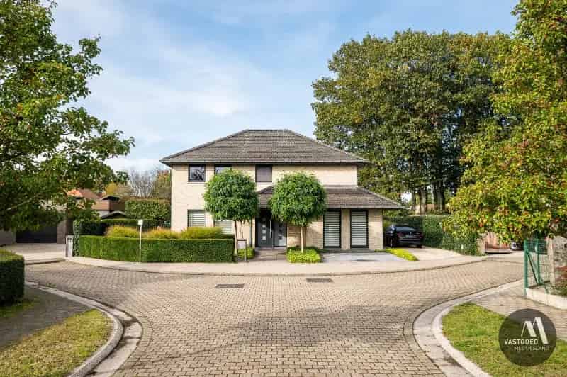 Huis te koop Maldegem 4 slaapkamers Ruime villa EPC A