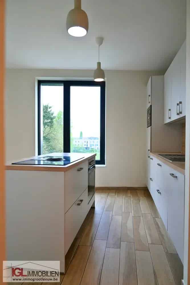 Appartement te koop - Modern 2 slaapkamers terras parking kelder