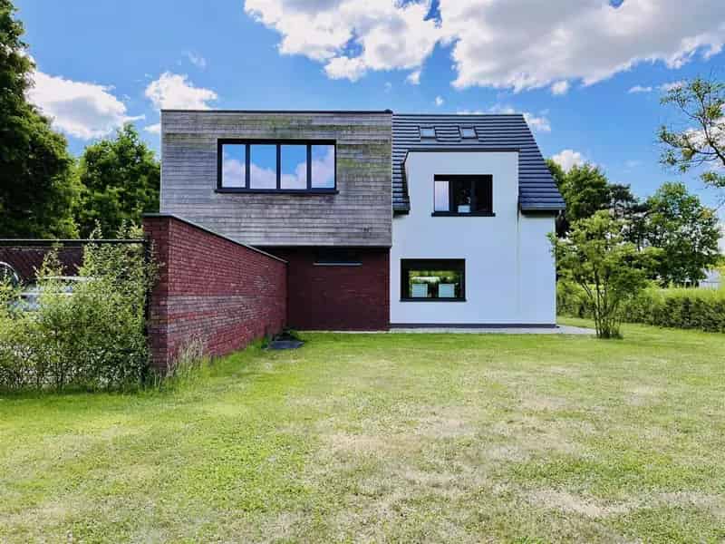 Prachtige BEN villa met 3 slaapkamers en ruime tuin