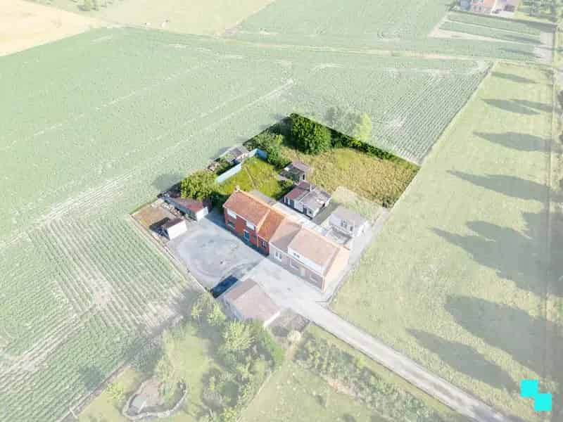 Huis te huur Landelijk te renoveren woning Izegem