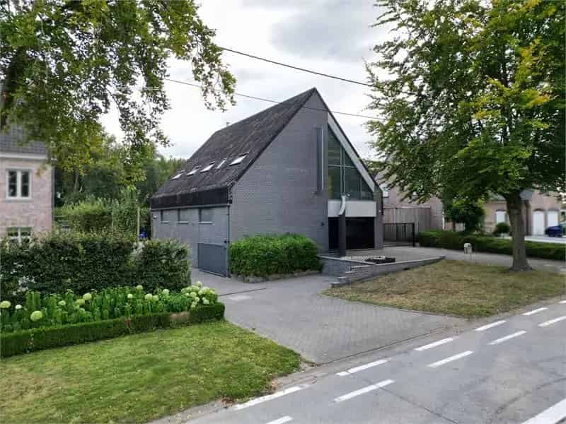 Kantoorruimte te koop Sint-Lievens-Houtem