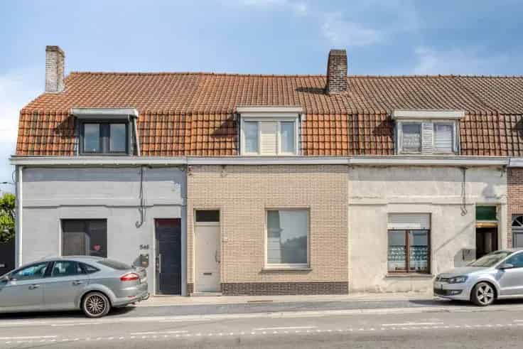 Huis Te Koop 2 slaapkamers grote tuin Preshoekbos