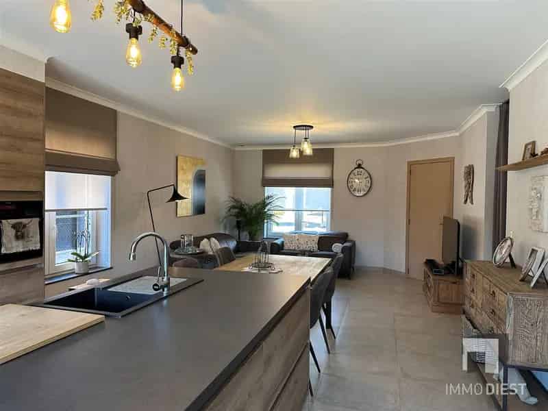 Perfect Onderhouden 4 Slaapkamer Woning EPB A Label