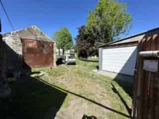 Huis te koop Gilly - 335m² woning met werkplaats en garage