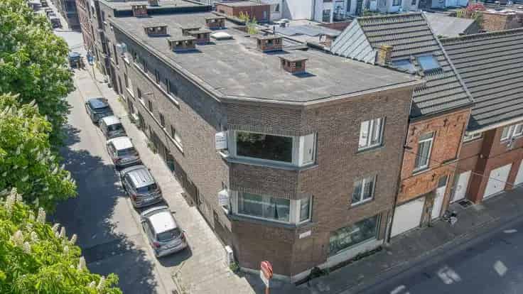 Ruim Hoekappartement Te Koop 95m2 Zuidgericht Terras Lage Kosten