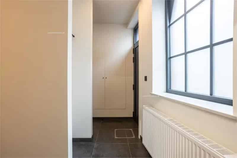 Huis te koop Aalst: Energiezuinig gerenoveerd pakhuis met 1 slaapkamer