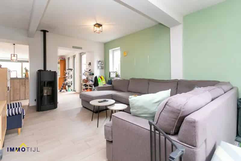 Instapklare halfopen woning vlak bij centrum Dendermonde!