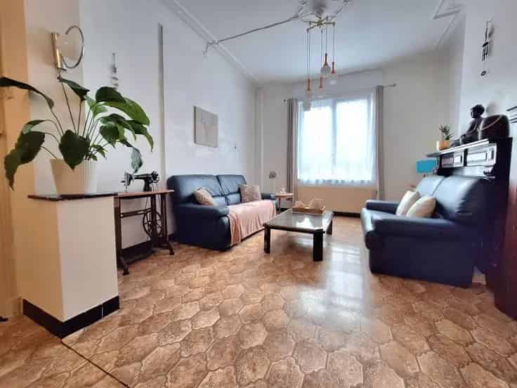 Ruime Familiewoning 4 slaapkamers nabij centrum