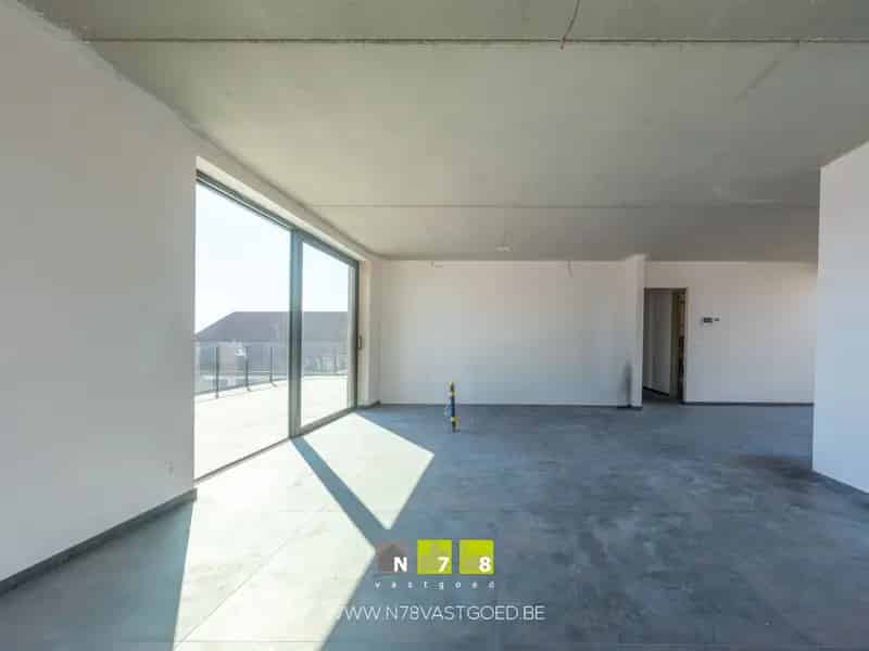 Luxueus Penthouse te Dilsen met Grote Terrassen