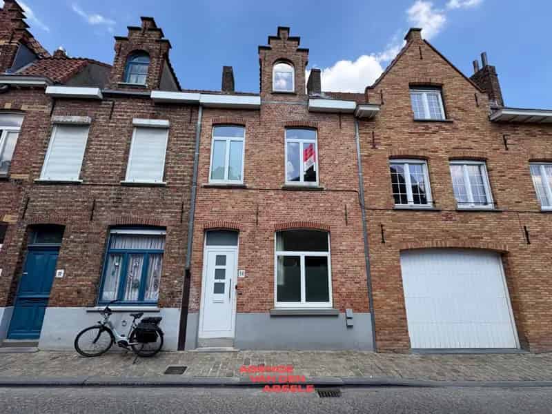 Ruime woning te koop centrum Brugge