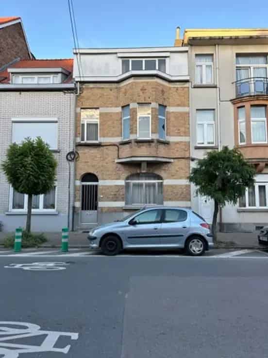 Huis Te Koop Anderlecht 4 slaapkamers 190m² te renoveren