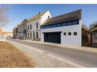 Herenhuis te koop Aarsele 417m2 Dubbele Garage Praktijkruimte