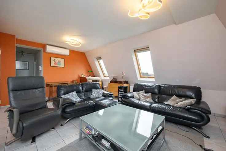 Penthouse te Koop Anderlecht 3 slaapkamers Zonnig Terras