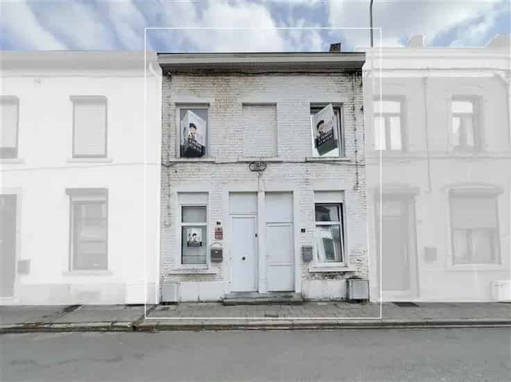 Huis Te Koop: 2 Huizen te Renoveren met Tuin